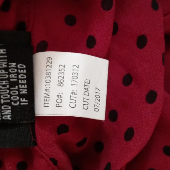 👑Torrid Sheer Blouse👑 - Picture 8 of 8